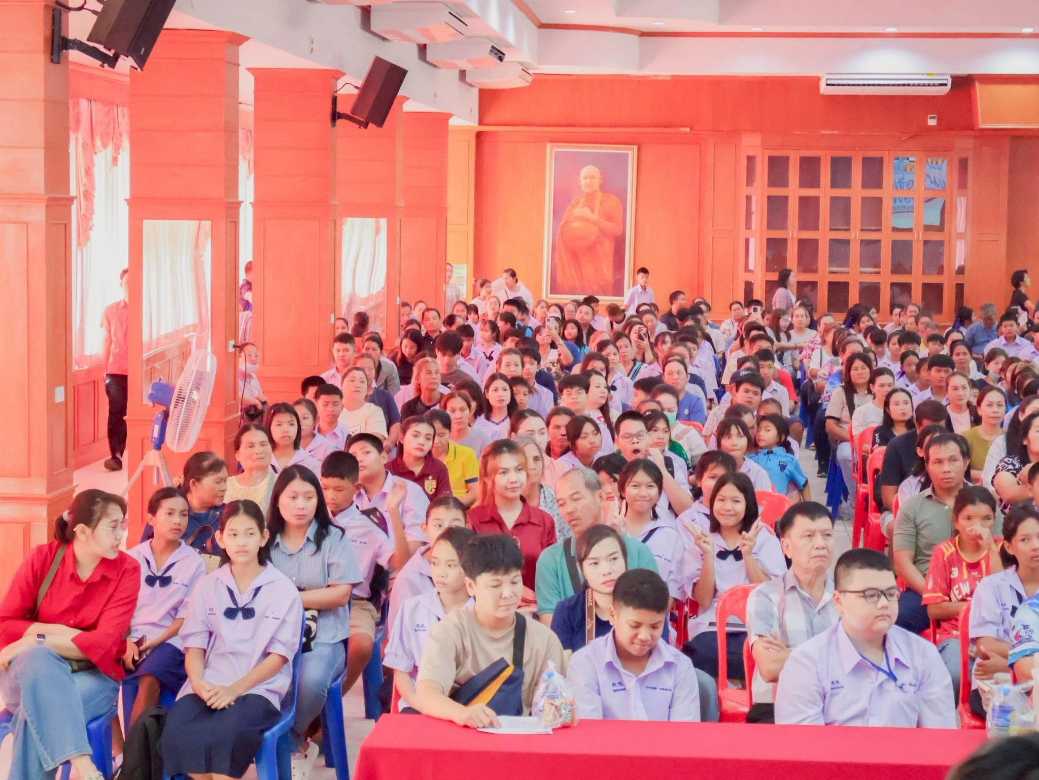 จัดกิจกรรมปฐมนิเทศและประชุมผู้ปกครองนักเรียน ม.1 และ 4 ภาคเรียนที่ 1 ปีการศึกษา 2569