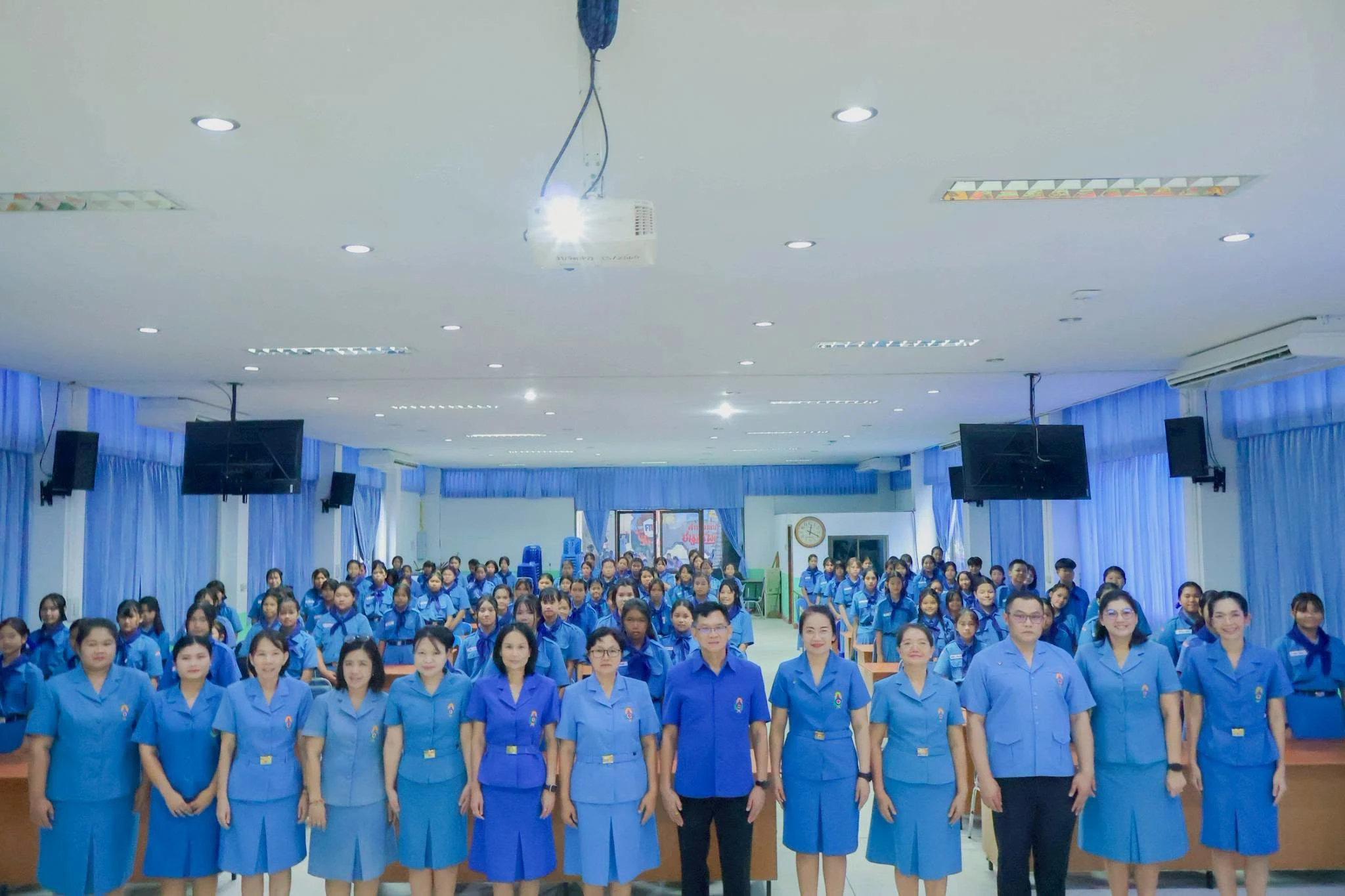 พิธีเข้าประจำหมู่สมาชิกยุวกาชาด ประจำปีการศึกษา 2569