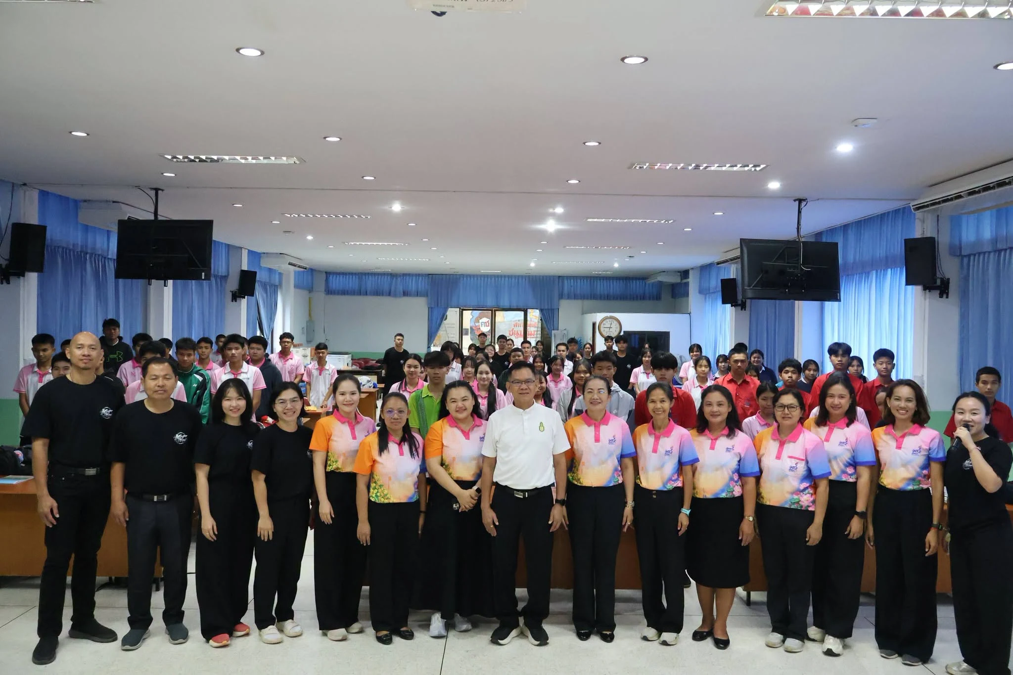 การจัดกิจกรรมการอบรมเชิงปฏิบัติการ “ค่ายสร้างหุ่นยนต์ Coming and Robotics 2026”